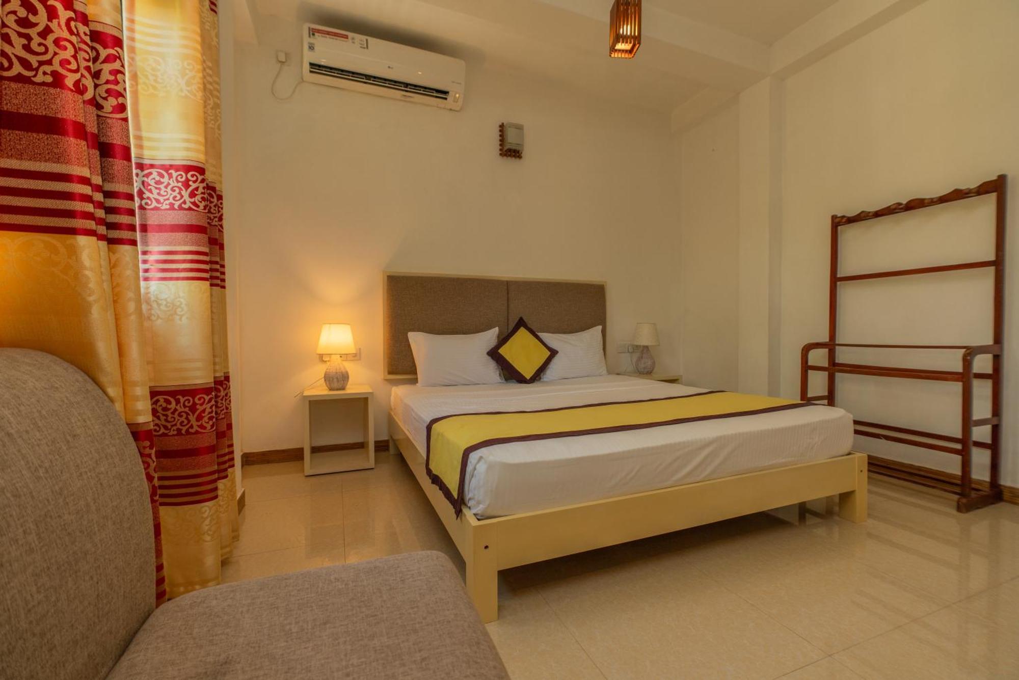 The Calm Of8 Hotel Unawatuna Kültér fotó