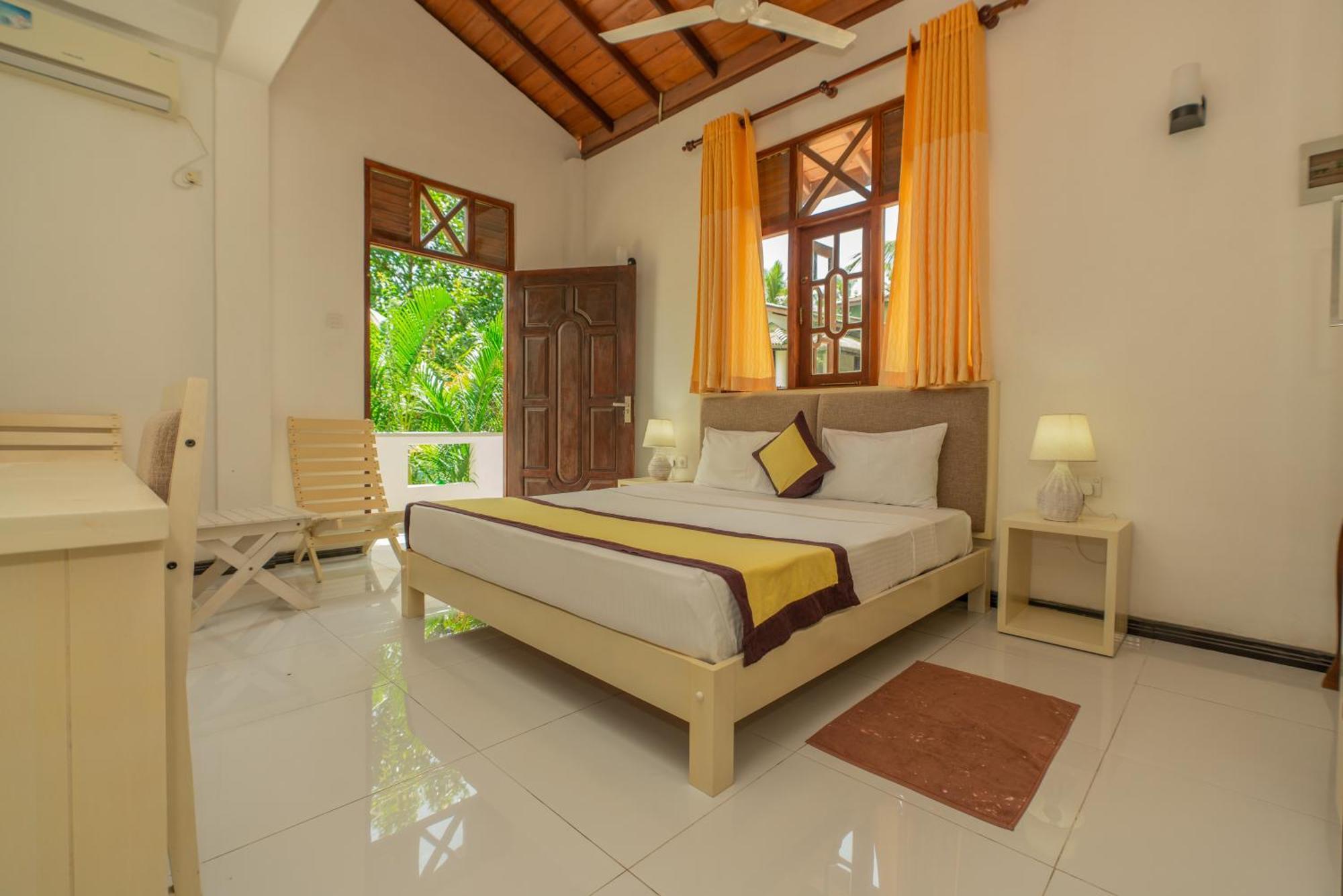 The Calm Of8 Hotel Unawatuna Kültér fotó